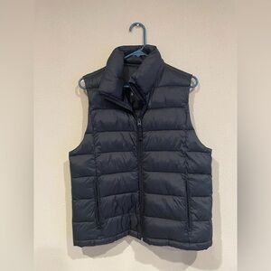 Abercrombie & Fitch Black Puffer Vest